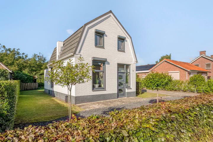 Foto 1 van Rector Aldenhuysenstraat 46