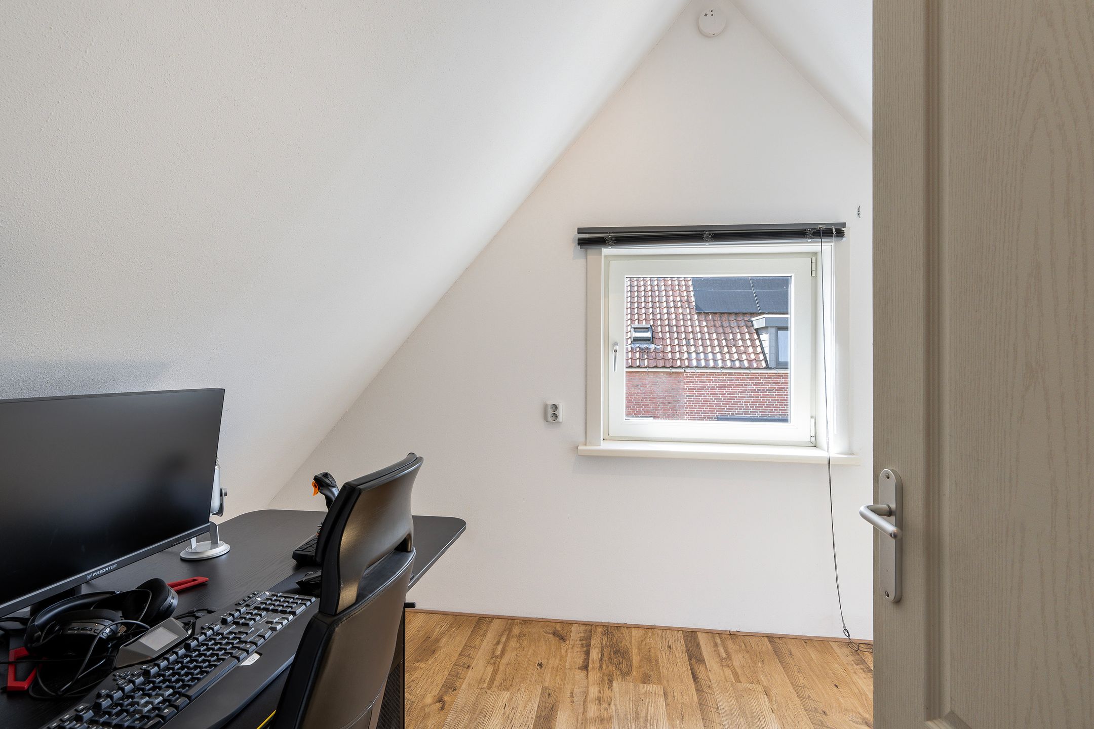 Photo 15 of Prins Hendrikstraat 10