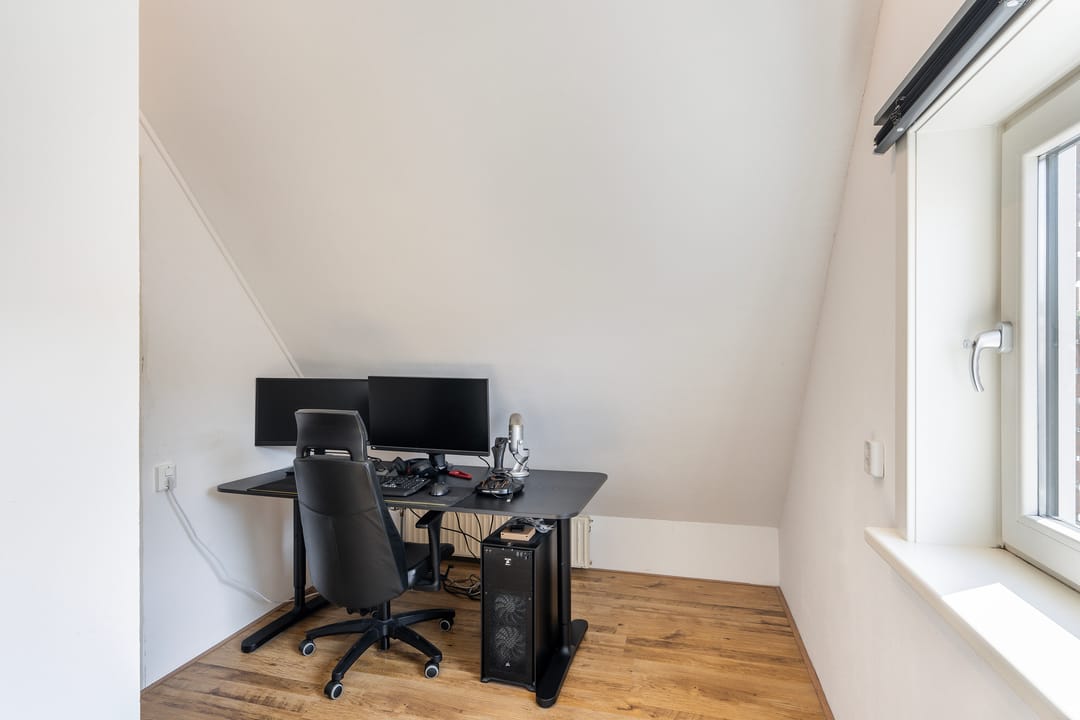 Photo 17 of Prins Hendrikstraat 10