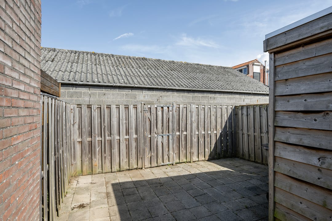 Photo 22 of Prins Hendrikstraat 10