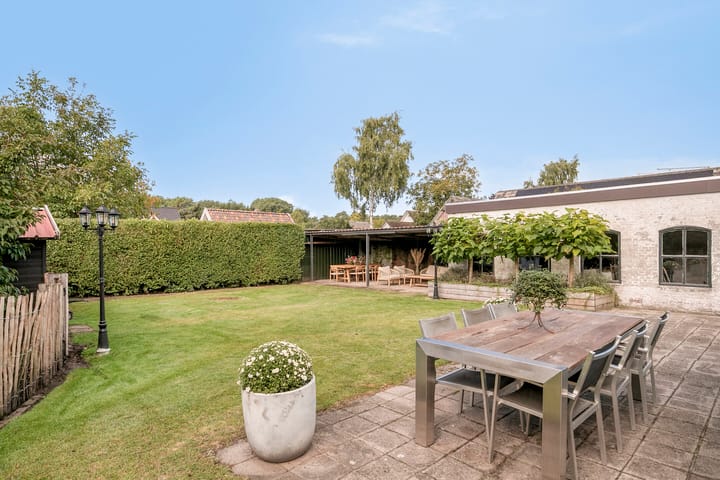 Foto 30 van Rector Aldenhuysenstraat 46