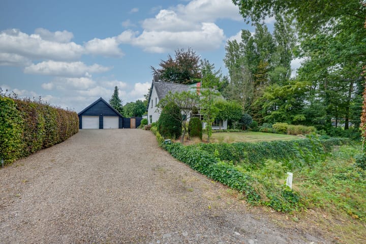 Foto 7 van Overveldsestraat 4