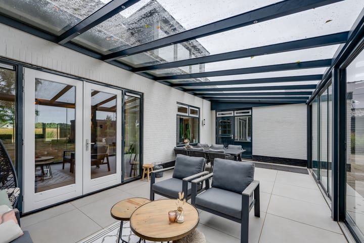 Foto 22 van Overveldsestraat 4