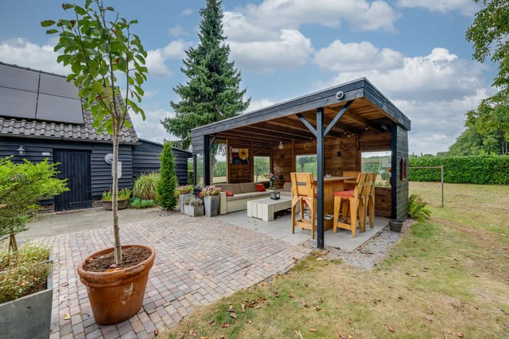 Foto 49 van Overveldsestraat 4