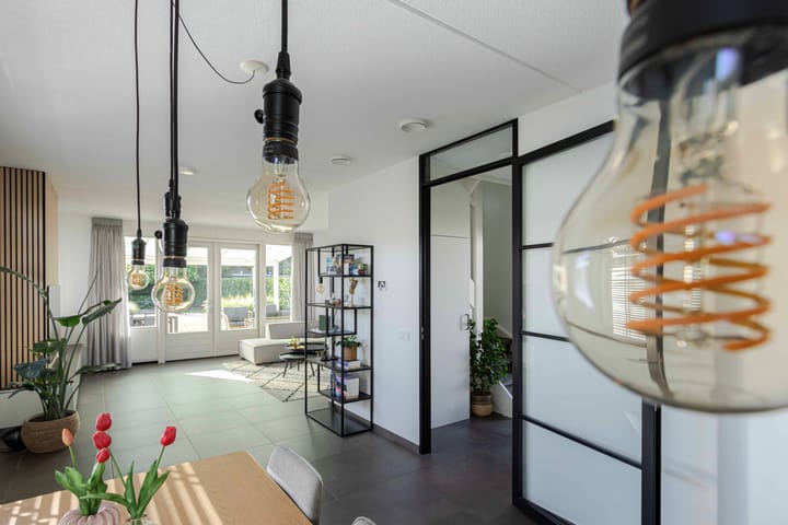 Foto 6 van Johan Hoenplantsoen 17