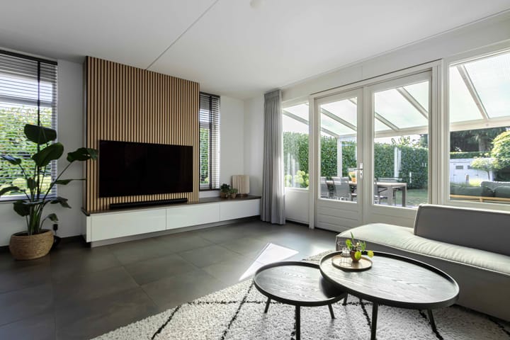 Foto 9 van Johan Hoenplantsoen 17