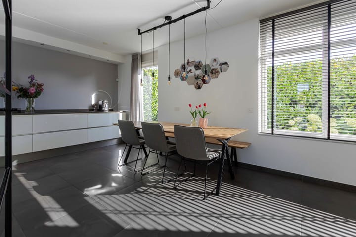 Foto 13 van Johan Hoenplantsoen 17