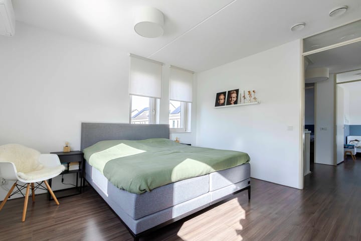 Foto 32 van Johan Hoenplantsoen 17