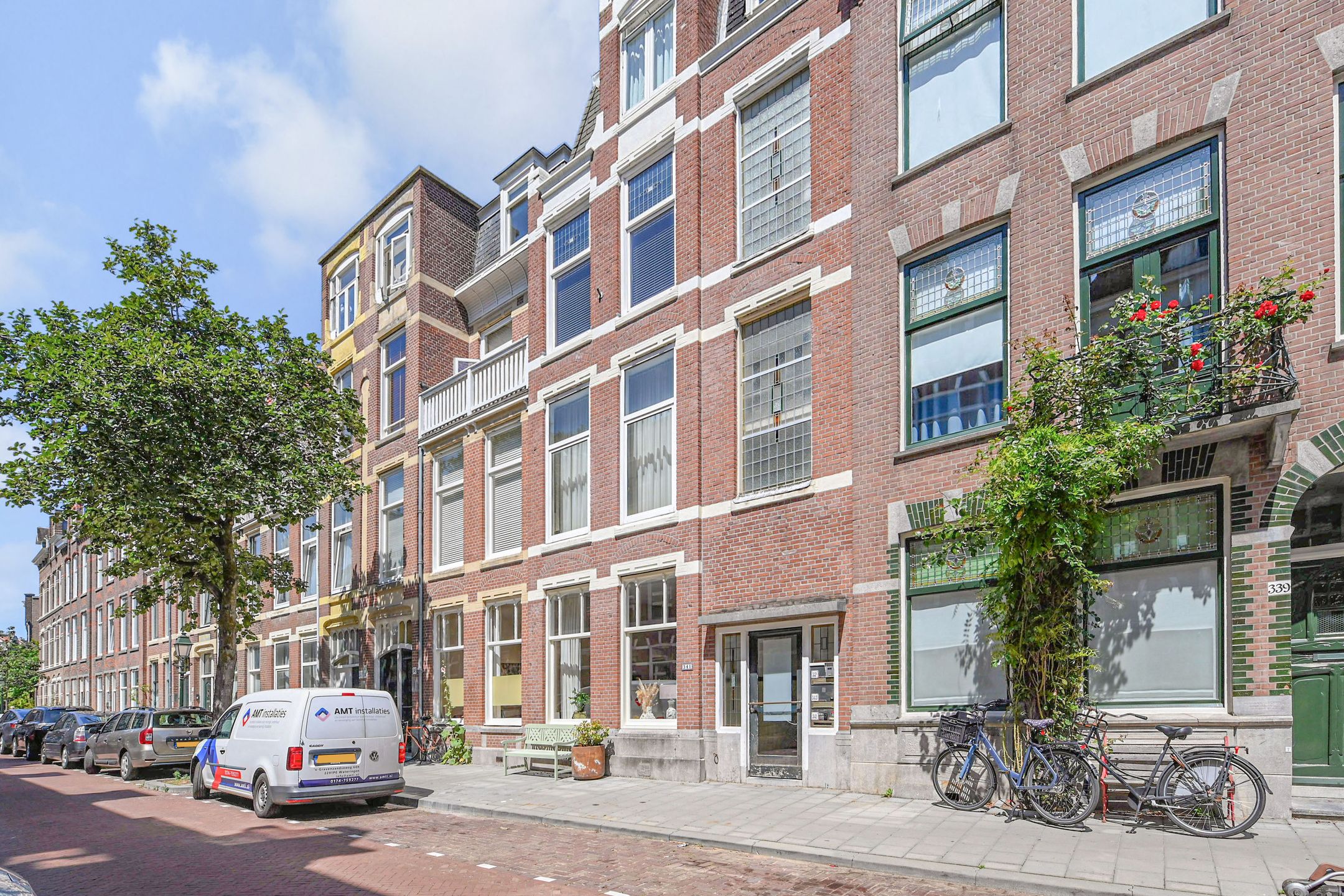 Photo 6 of Obrechtstraat 341