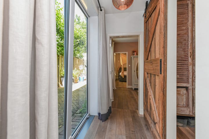 Foto 20 van Obrechtstraat 341