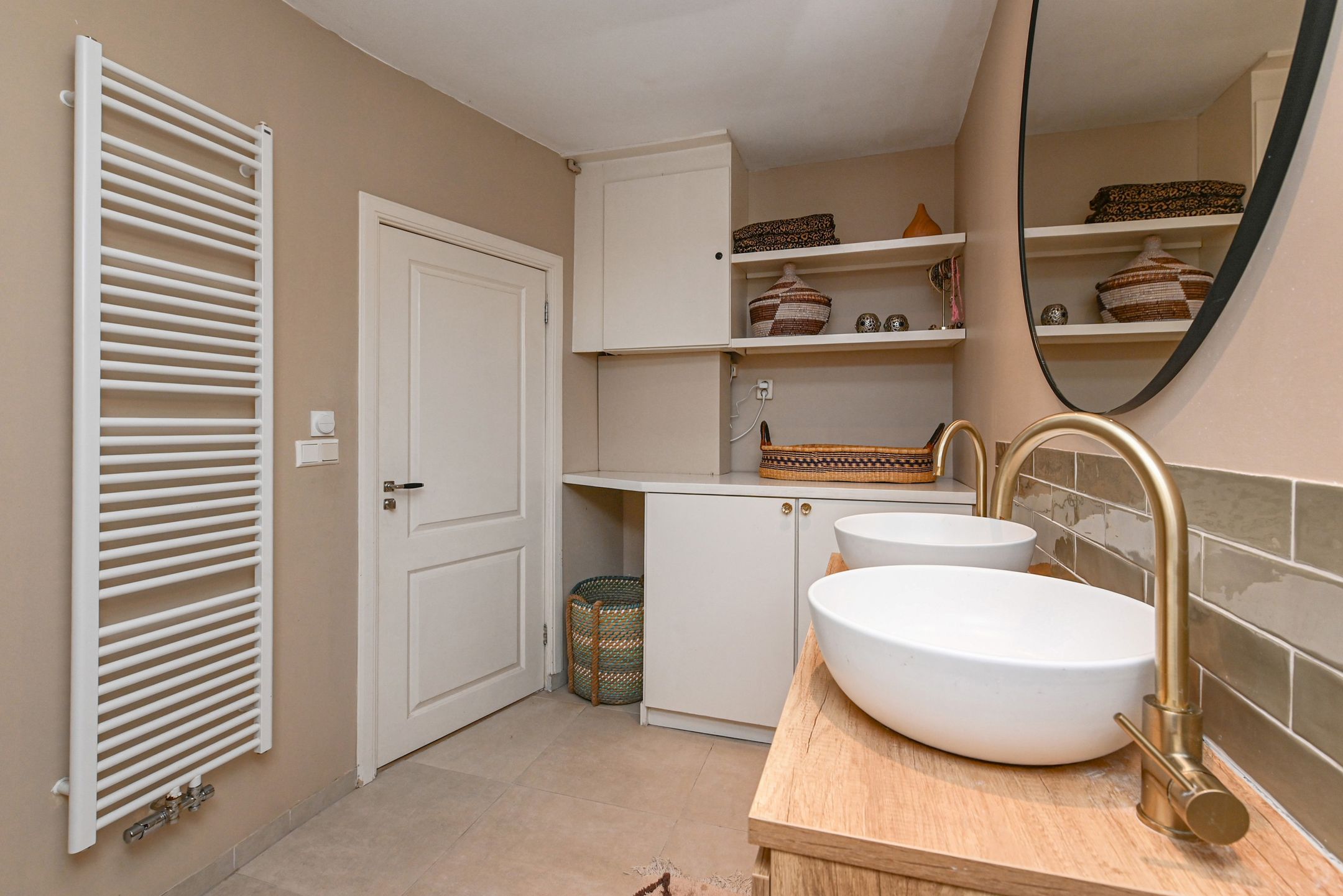 Photo 21 of Obrechtstraat 341