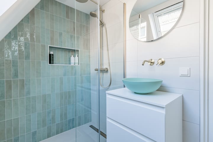 Foto 32 van Borneostraat 27