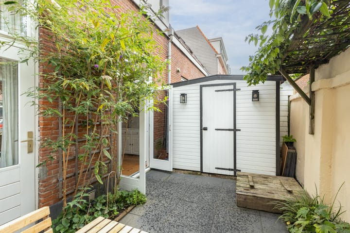 Foto 44 van Borneostraat 27