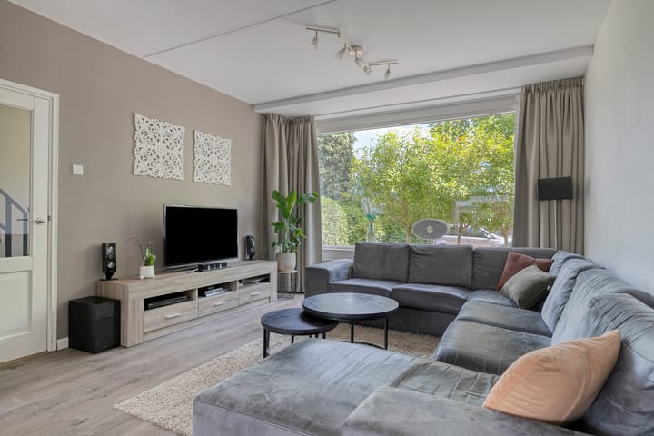 Photo 4 of Poelekes 25