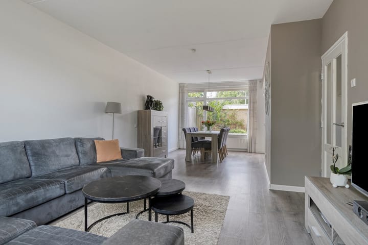 Photo 5 of Poelekes 25