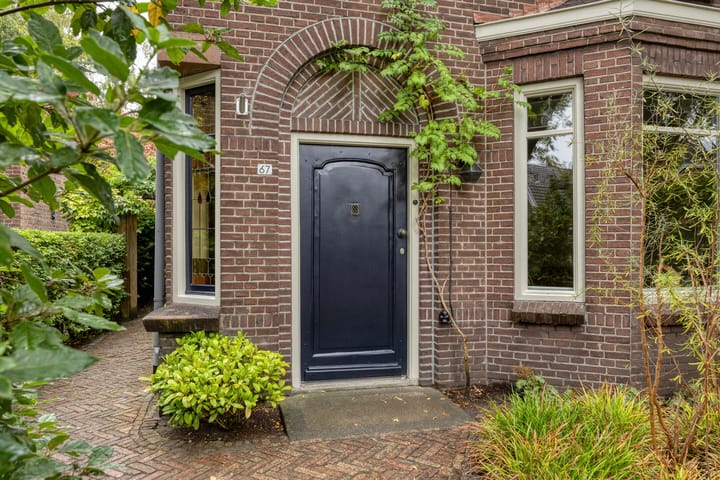 Photo 6 of Floraliastraat 67