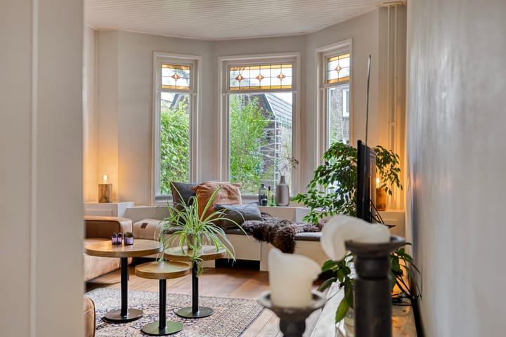 Photo 12 of Floraliastraat 67