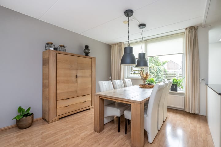 Foto 9 van Melkweg 52