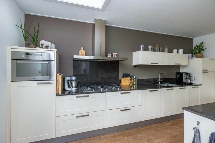 Foto 12 van Melkweg 52