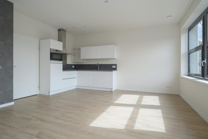 Foto 8 van Mastbosstraat 12-B4