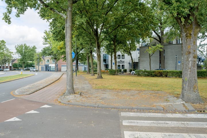 Foto 36 van Mastbosstraat 12-B4