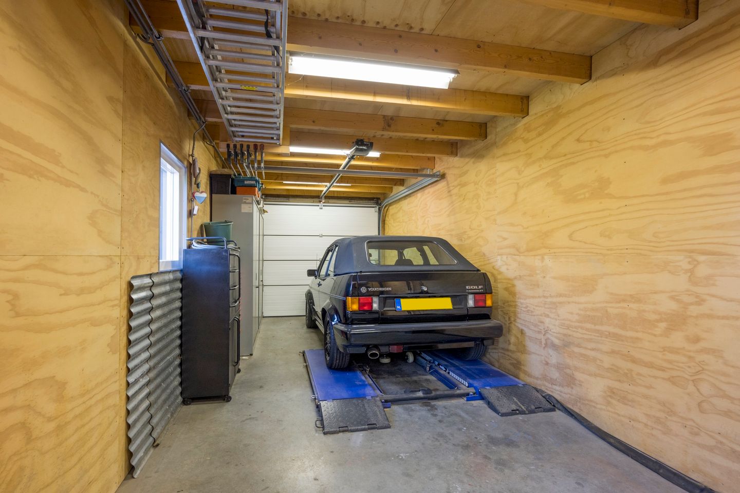 Photo 40 of De Ruyterstraat 41