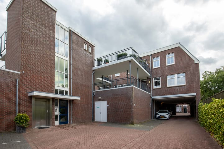 Foto 5 van Hoger Einde-Zuid 13-B
