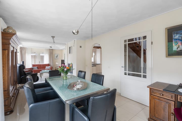 Photo 4 of Middag 67