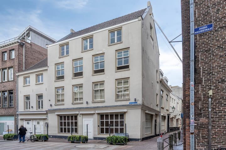 Photo 2 of Tweede Korenstraatje 15-A