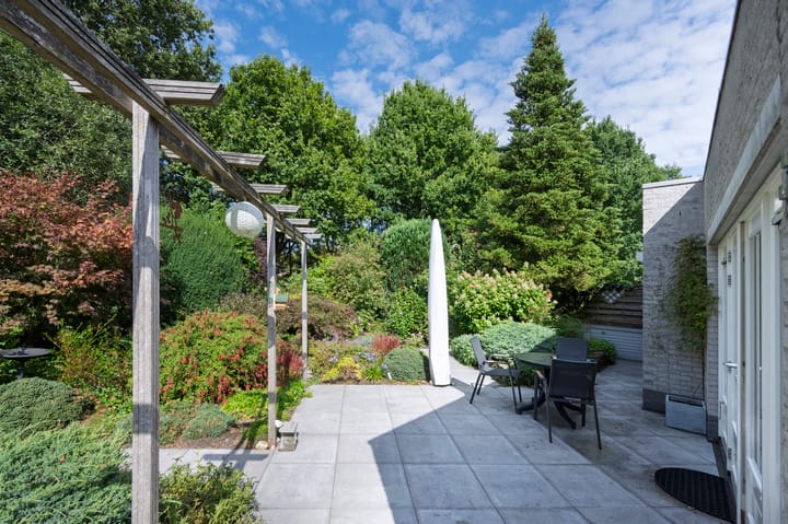 Foto 24 van Taxuslaan 39