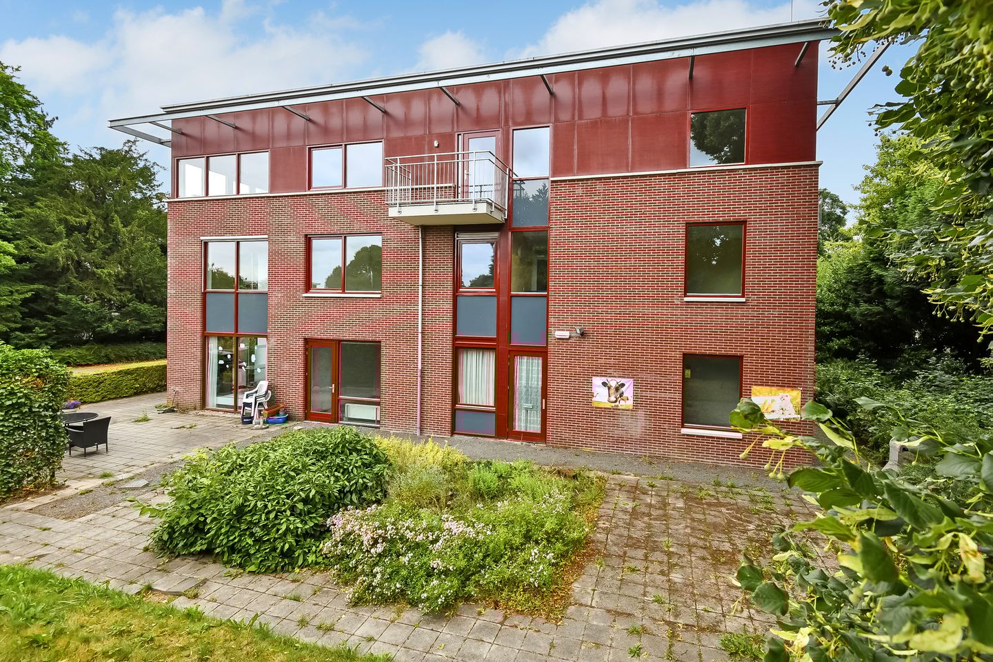 Bekijk foto 2 van Kastanjelaan 6
