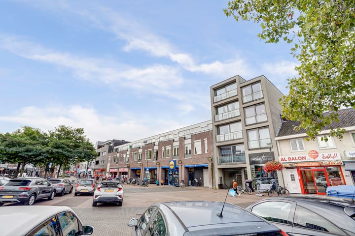 Photo 31 of Woenselse Markt 39-F