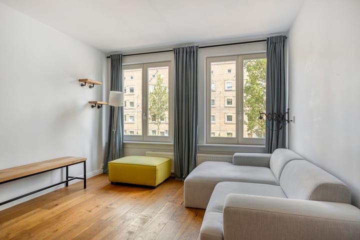 Foto 4 van Hoofdweg 451-1