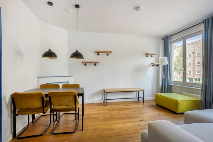 Foto 6 van Hoofdweg 451-1