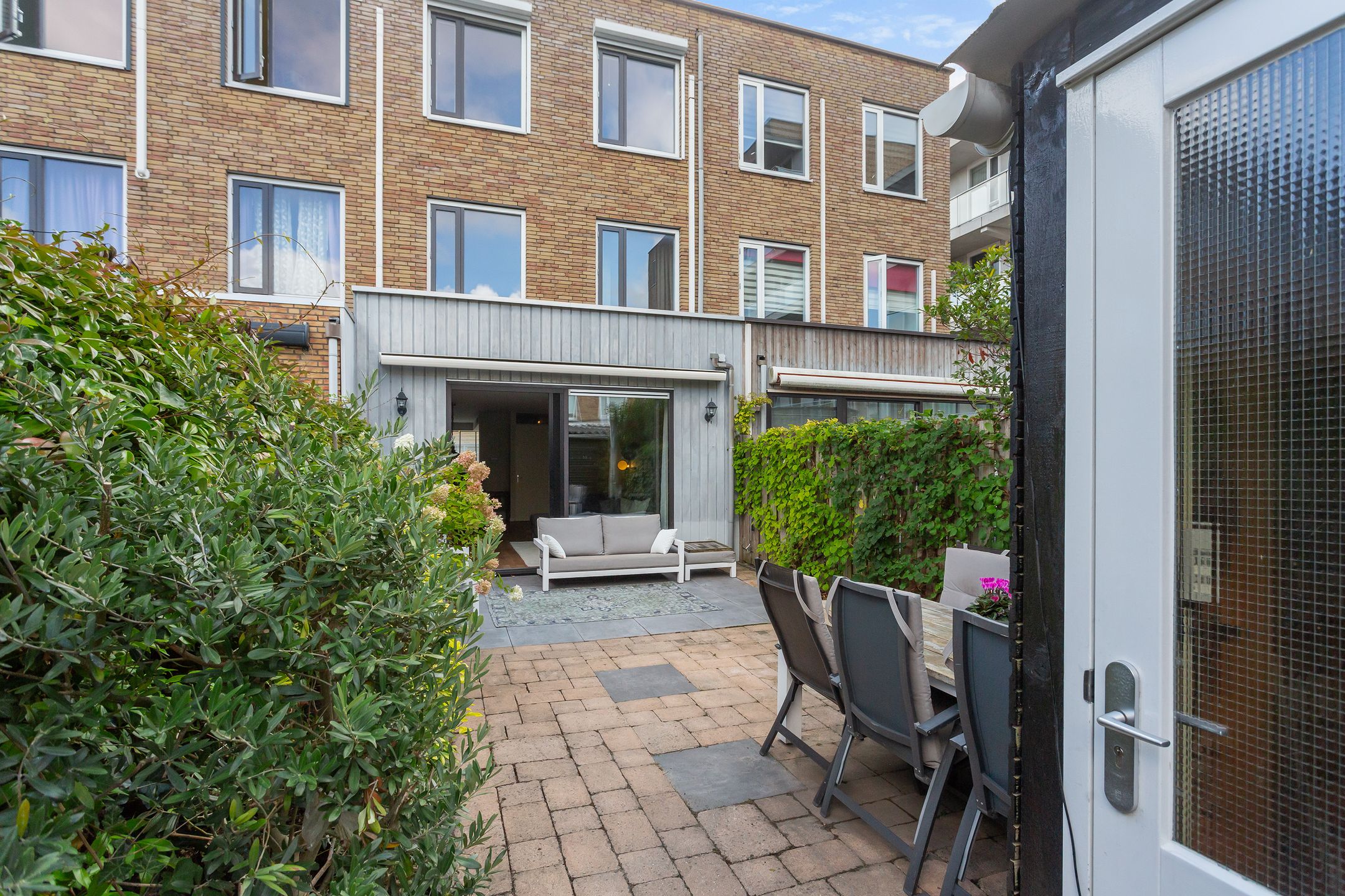 Photo 18 of Hectorstraat 10