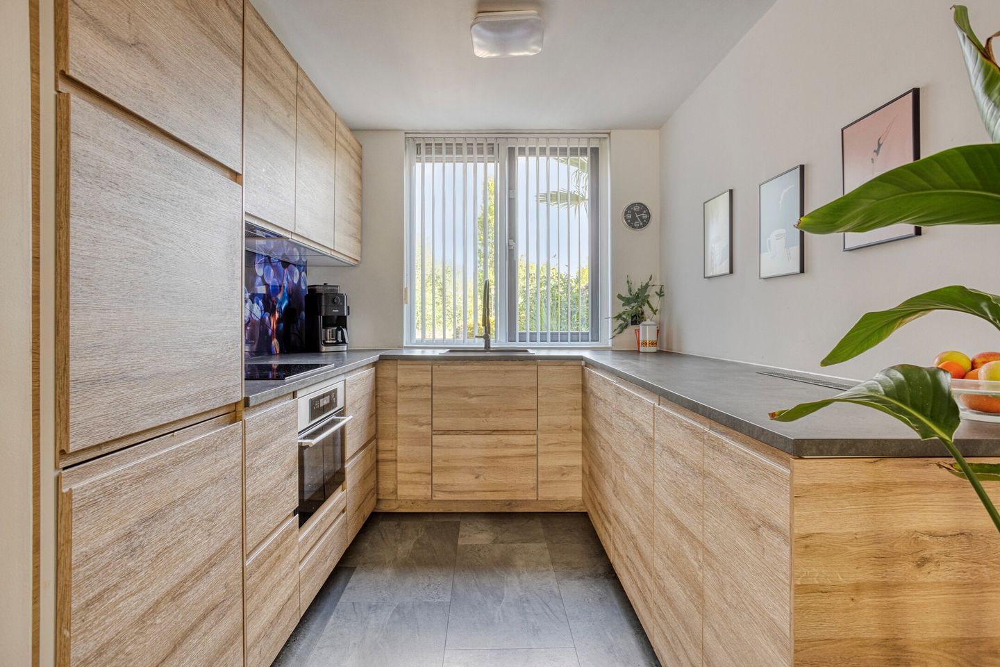 Foto 19 van Dikkertje Dap 70