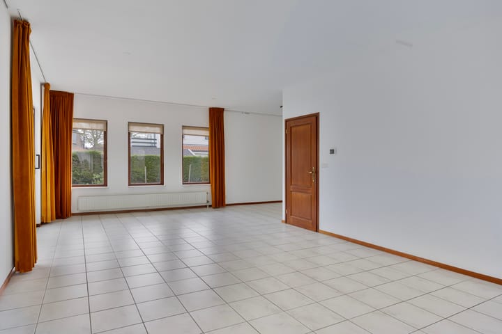 Photo 6 of Hoefijzer 5