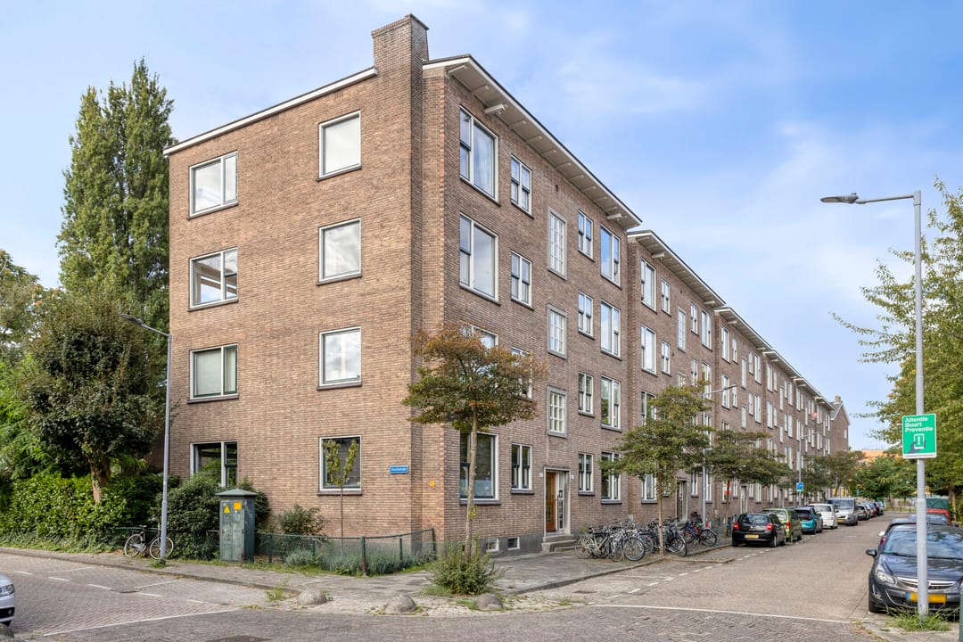 Photo 1 of Vredenoordlaan 46-C