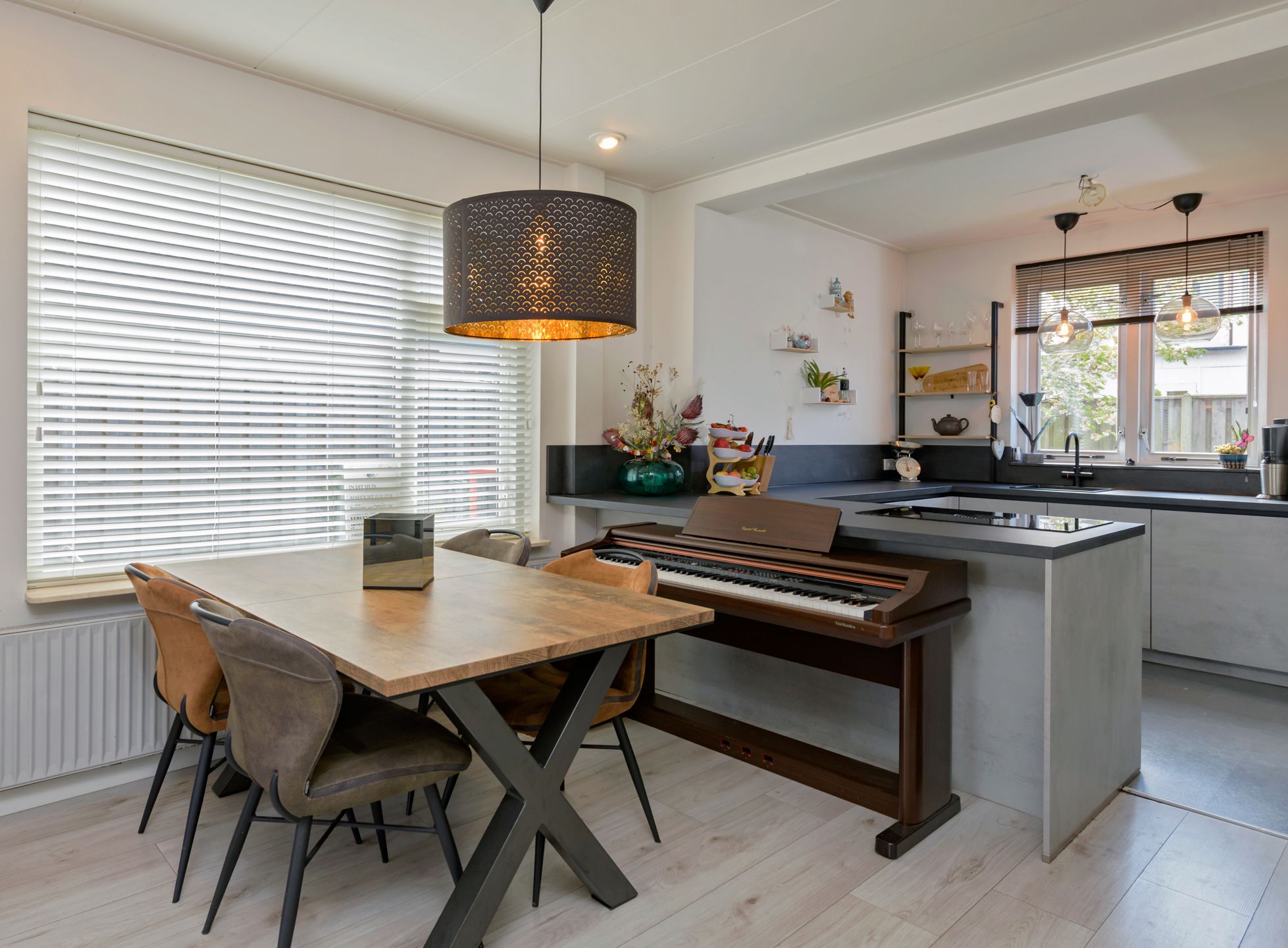 Foto 12 van Reeënlaan 11