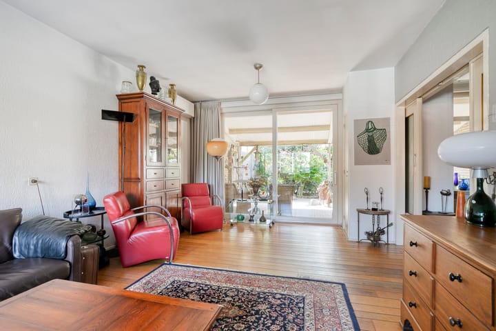 Foto 13 van Pr. Bernhardstraat 1