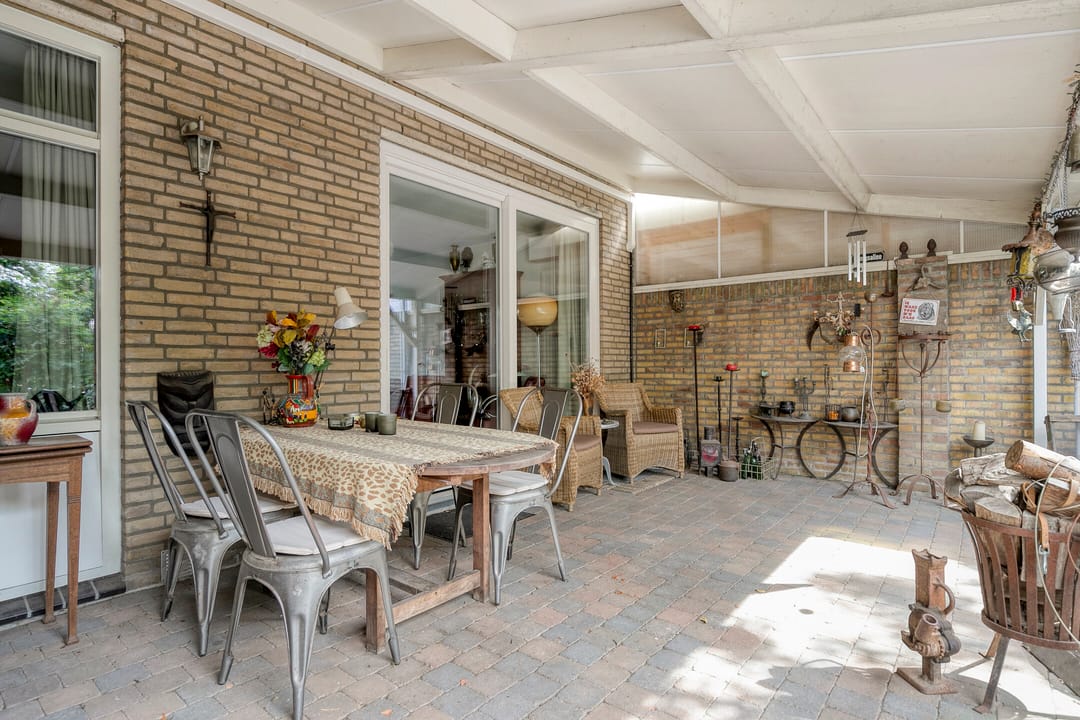 Foto 43 van Pr. Bernhardstraat 1