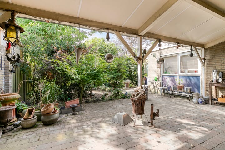 Foto 45 van Pr. Bernhardstraat 1