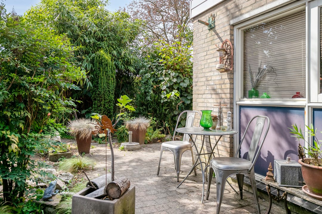 Foto 46 van Pr. Bernhardstraat 1