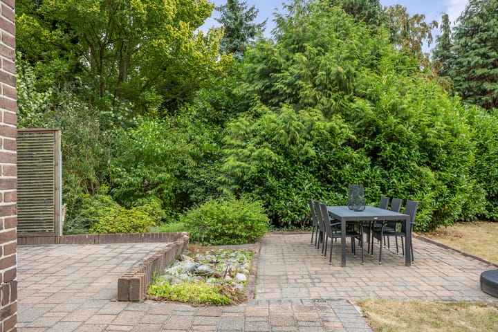 Photo 49 of Kerklaan 12