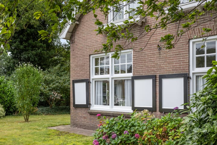 Photo 56 of Kerklaan 12