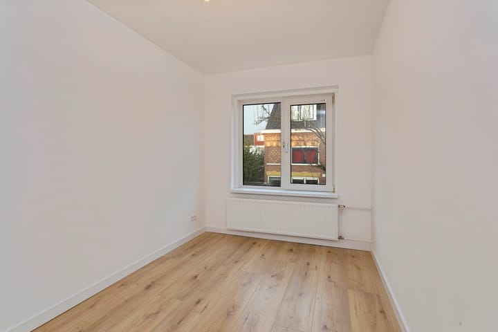 Foto 10 van Hugo van Rijkenlaan 3