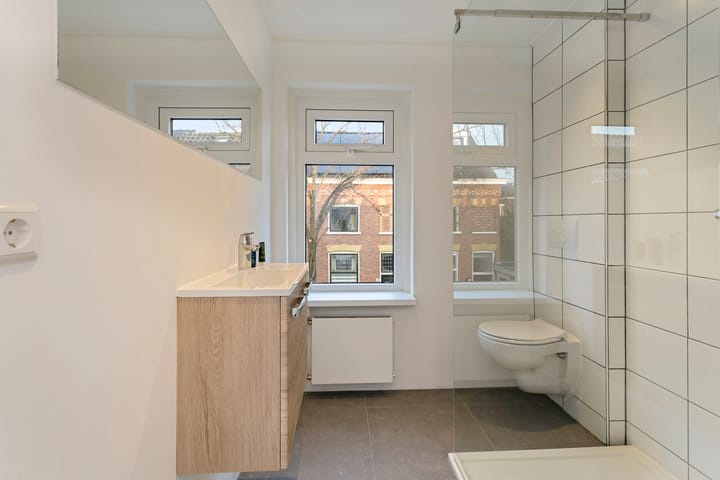 Foto 12 van Hugo van Rijkenlaan 3