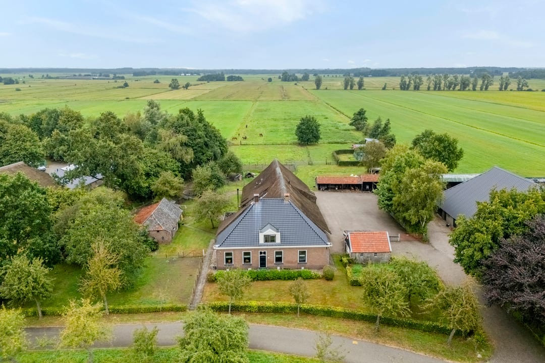 Photo 1 of Dokter Larijweg 171