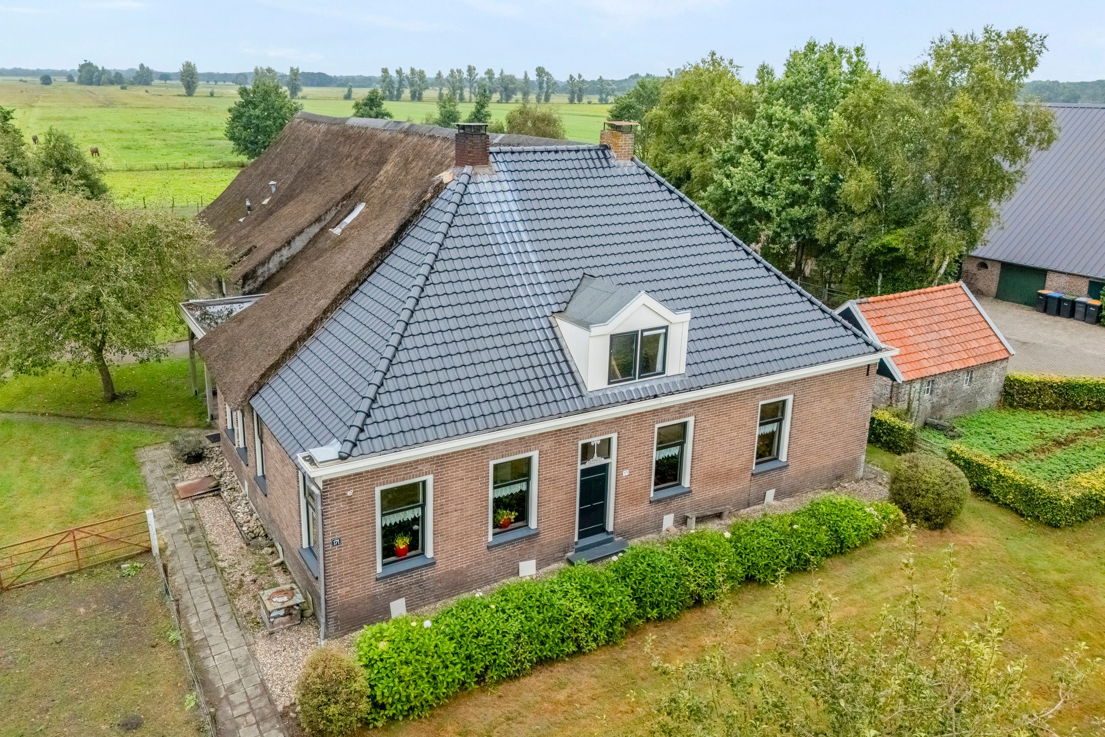 Photo 6 of Dokter Larijweg 171