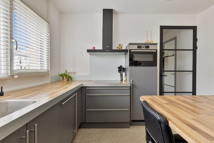 Foto 13 van Vaandrig 8